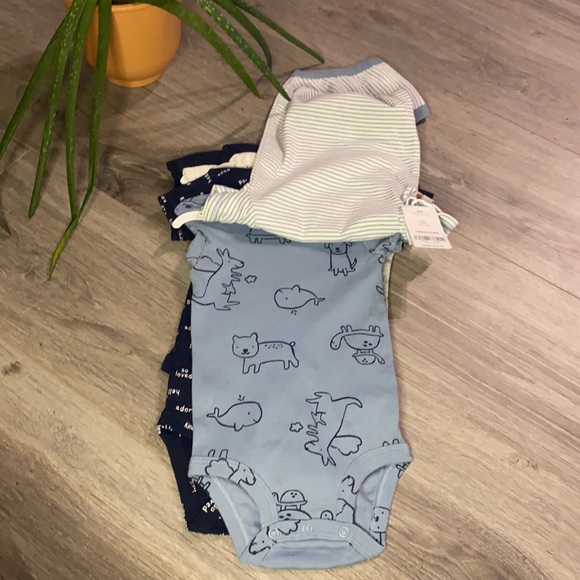 Carter’s 5 pack short- sleeve Bodysuits - Picture 5 of 7